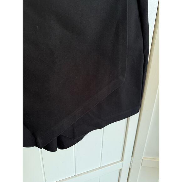 Abercrombie & Fitch Womens Skort Sz 2 Skirt Shorts Black Asymmetrical Diagonal - Picture 5 of 7